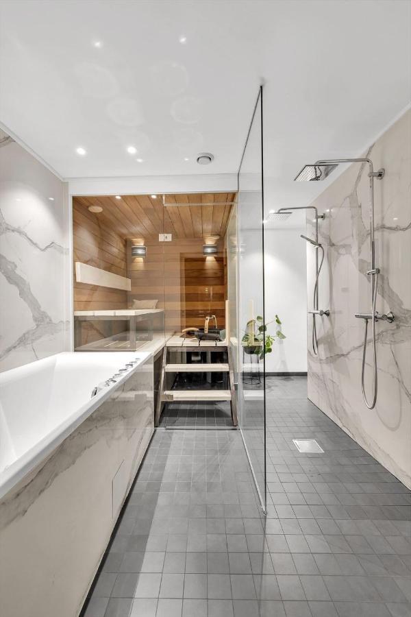 Kais Sauna, Jacuzzi, Cinema And Balcony House! Central Location トロムソ エクステリア 写真